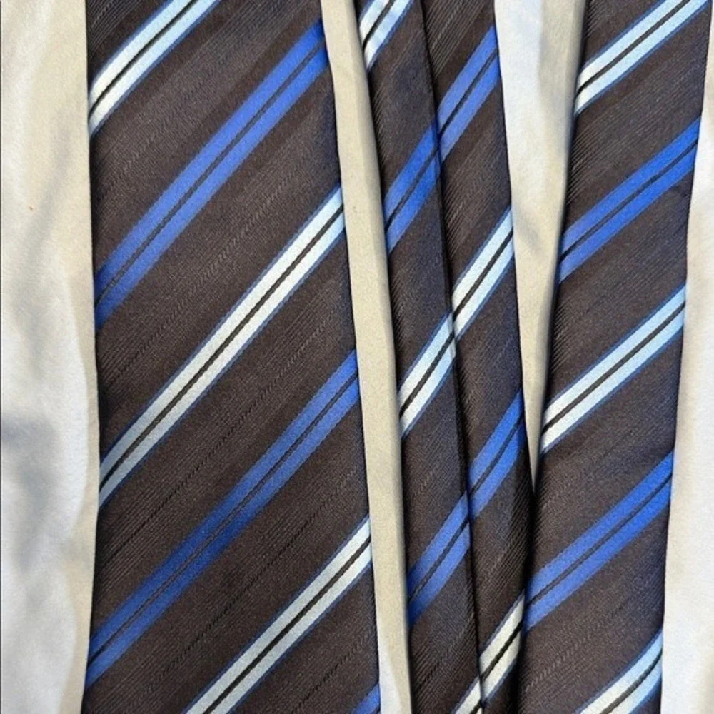 Barry‎ Wang 100% Silk Tie – Blue & Charcoal Stripe – Italian Style